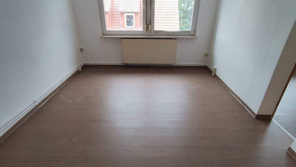 Wohnung zum Kauf provisionsfrei 2 Zimmer 46,9 m² 1. Geschoss frei ab sofort Höngeda Weinbergen 99998