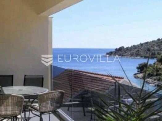 Haus zum Kauf 1.200.000 € 9 Zimmer 280 m² Sevid Marina