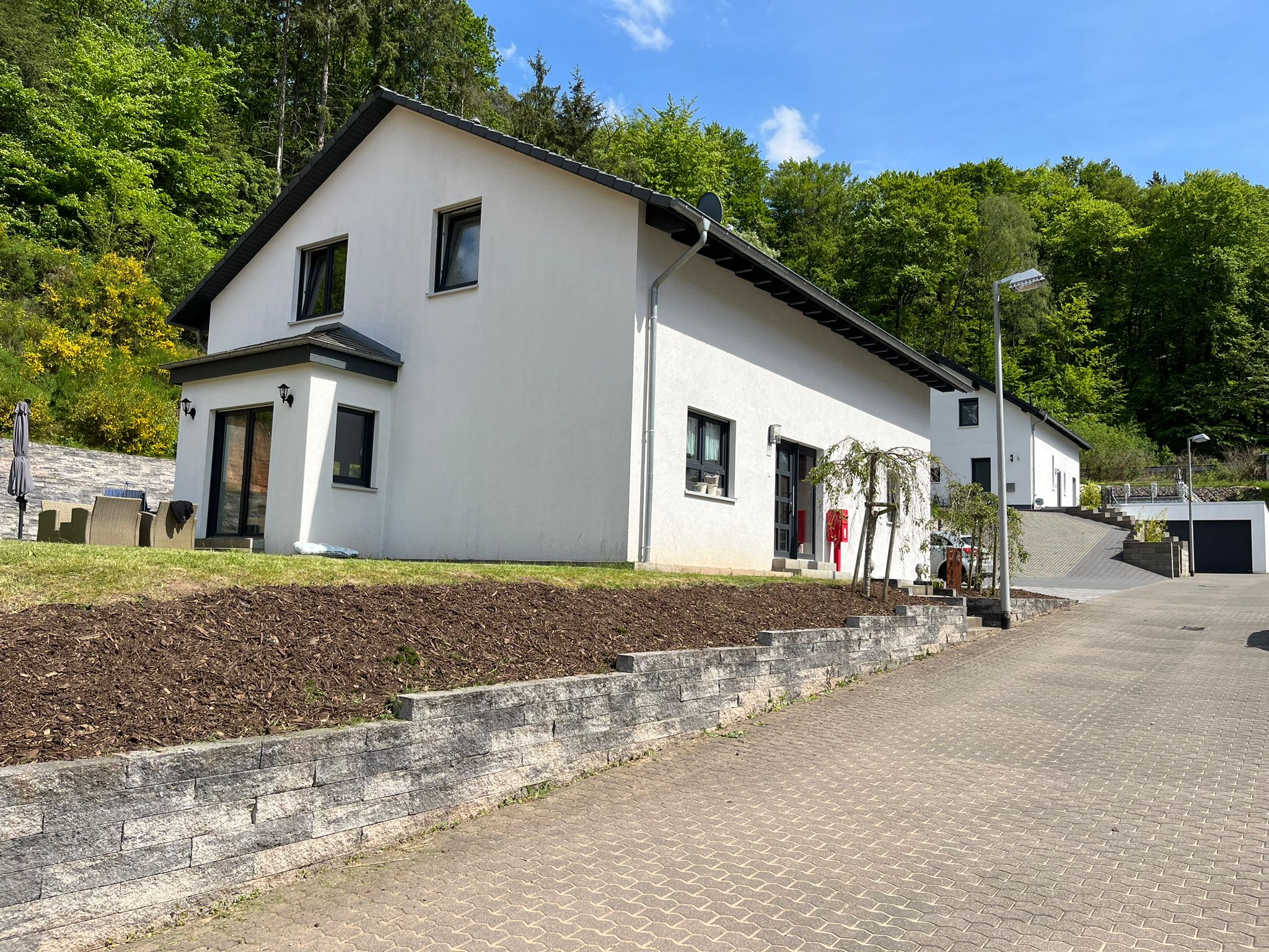 Einfamilienhaus zum Kauf 649.000 € 7 Zimmer 180 m²<br/>Wohnfläche 1.050 m²<br/>Grundstück Scheidt Saarbrücken 66133