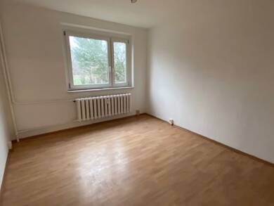 Wohnung zur Miete 783 € 7,5 Zimmer 124 m² 1. Geschoss Am Pfortenstieg 8 Kindelbrück 99638