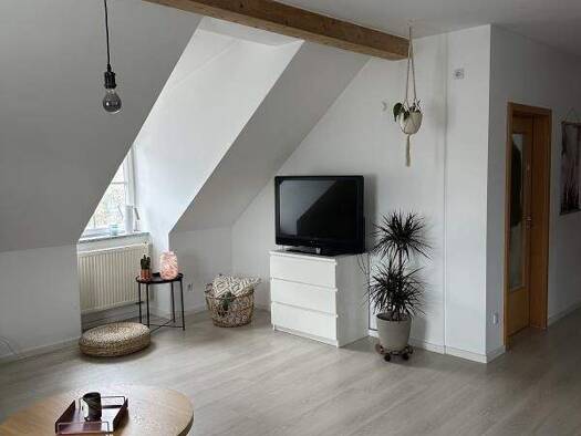 Loft zur Miete 1.575 € 2 Zimmer 110,4 m² 2. Geschoss Weilheim Weilheim in Oberbayern 82362