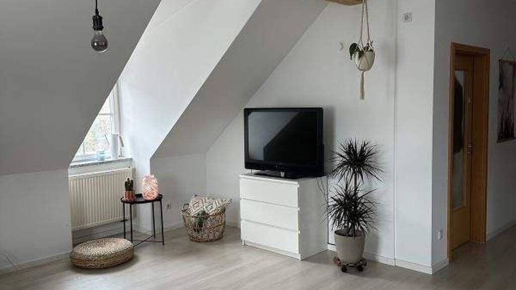 Wohnung zur Miete 1.575 € 2,5 Zimmer 110,4 m² 2. Geschoss Weilheim Weilheim in Oberbayern 82362