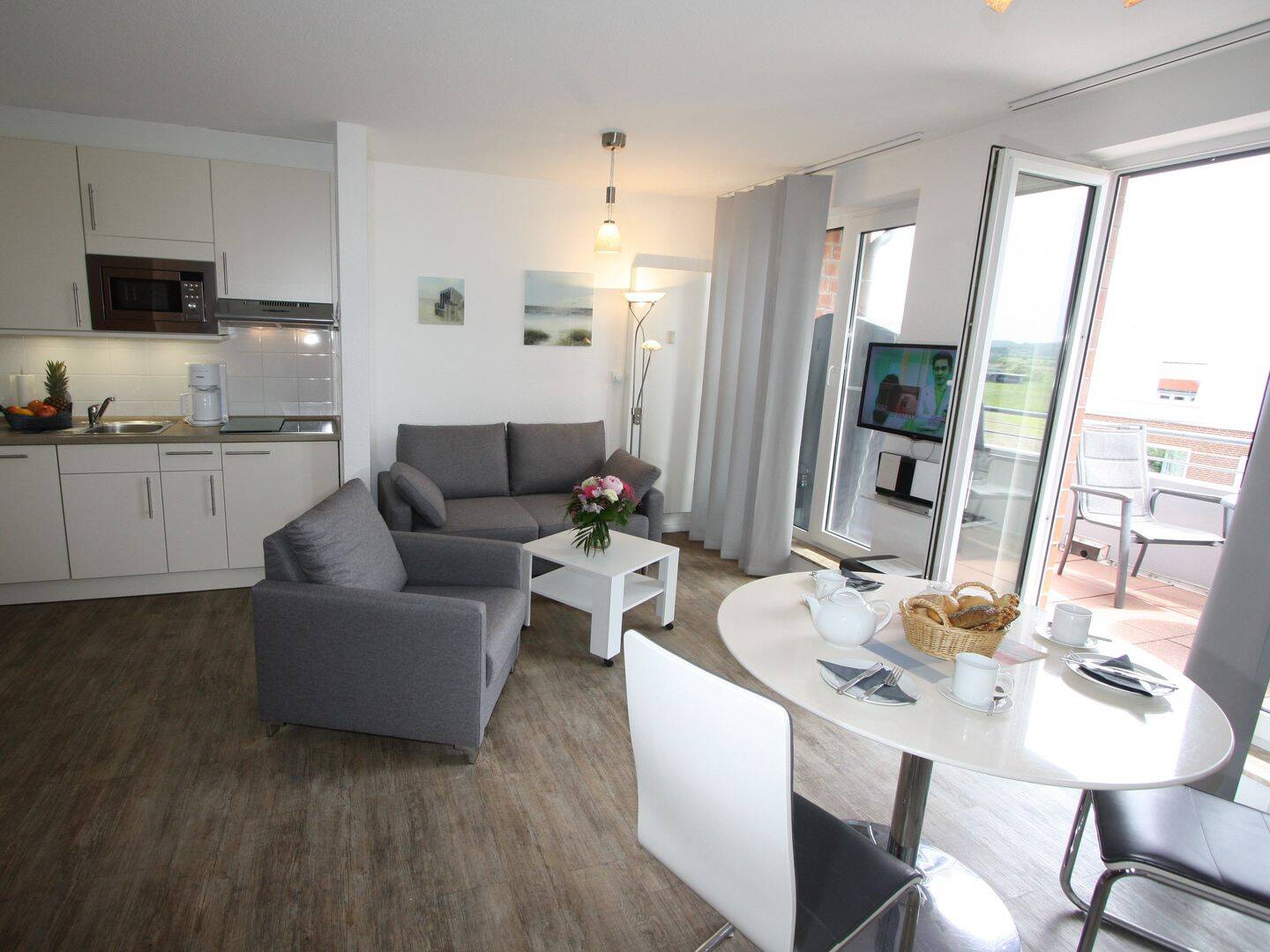 Ruhig gelegen und dennoch zentral - Appartement mit großer Dachterrasse in Südlage mit Blick auf die Duhner Heide