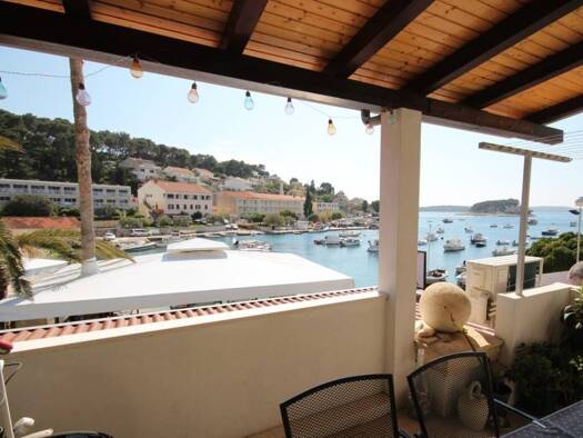 Wohnung zum Kauf 600.000 € 4 Zimmer 133 m² 1. Geschoss Hvar