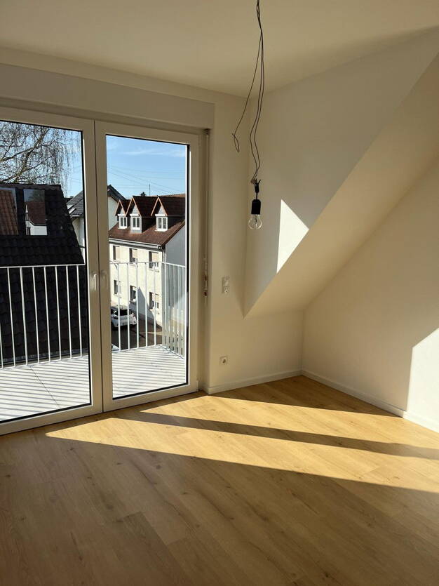 Wohnung zur Miete - Erstbezug 1.622 € 3 Zimmer 83 m² Dachgeschoss, 2. Geschoss frei ab sofort Schwanheim Frankfurt 60529
