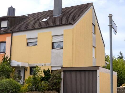 Reihenendhaus zum Kauf 549.000 € 4 Zimmer 108 m² 329 m² Grundstück frei ab sofort Königshof Nürnberg 90455