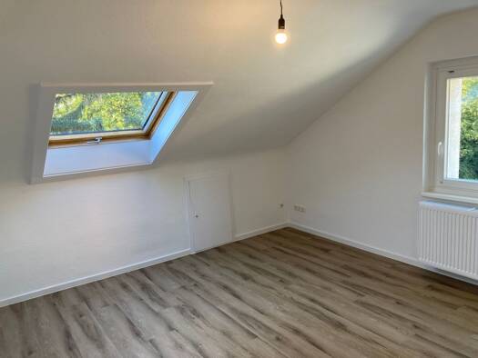 Wohnung zur Miete 520 € 2 Zimmer 40,8 m² frei ab sofort Heddernheim Frankfurt am Main 60439
