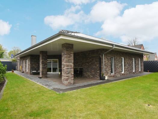 Bungalow zum Kauf 429.000 € 4 Zimmer 143,7 m² 589 m² Grundstück Papenburg 26871