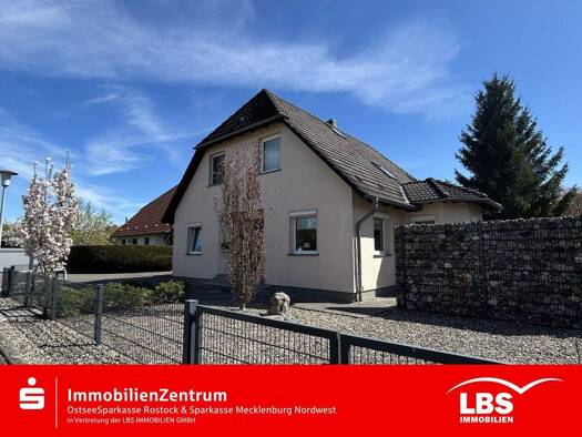 Einfamilienhaus zum Kauf 305.000 € 5 Zimmer 186 m² 657 m² Grundstück Teterow 17166