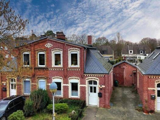 Doppelhaushälfte zum Kauf 199.000 € 3 Zimmer 75 m² 341 m² Grundstück frei ab sofort Schafkoven/Donneresch Delmenhorst 27749