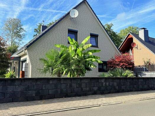 Einfamilienhaus zum Kauf 675.000 € 8 Zimmer 170 m² 1.000 m² Grundstück Brunsbüttel 25541