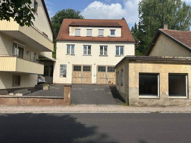 Einfamilienhaus zum Kauf 175.000 € 5 Zimmer 125 m² 2.004 m² Grundstück Euerdorf 97717