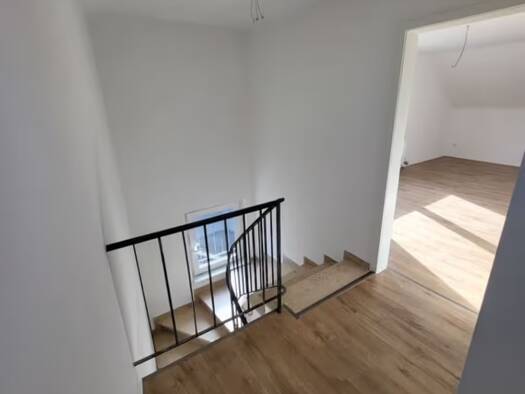 Einfamilienhaus zur Miete 800 € 5 Zimmer 95 m² frei ab 01.01.2027 Adenau Adenau 53518