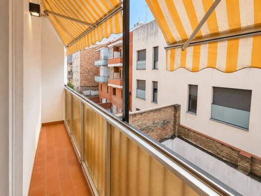 Wohnung zum Kauf 199.000 € 2 Zimmer 74 m² l'Hospitalet de Llobregat 08902