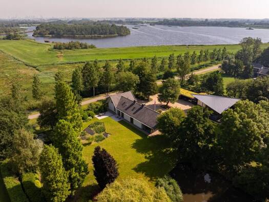 Haus zum Kauf 3.300.000 € 7 Zimmer 462 m² 8.255 m² Grundstück botsholsedwarsweg 3 De Ronde Venen 3646 AJ