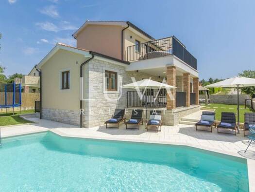 Haus zur Miete 2.700 € 3 Zimmer 170 m² Kontesici, Sveti Lovrec Vrsar