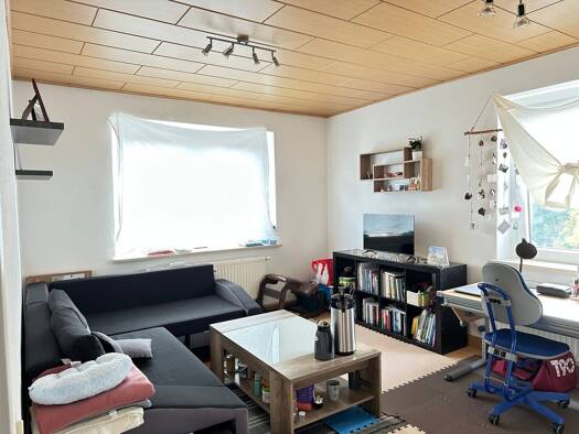 Wohnung zur Miete 300 € 3 Zimmer 63 m² Geschoss 2/2 frei ab 15.11.2026 Reichenbach Reichenbach 08468