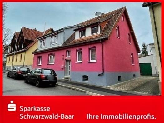 Einfamilienhaus zum Kauf 420.000 € 8 Zimmer 215 m² 775 m² Grundstück Villingen-Schwenningen 78056