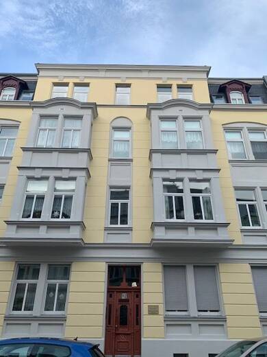 Wohnung zur Miete 651 € 3 Zimmer 93 m² Dachgeschoss, 1. Geschoss frei ab 01.08.2025 Arndtstr.52 Adelheidring Magdeburg 39108