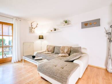 Wohnung zur Miete 920 € 2 Zimmer 66 m² EG frei ab sofort Groißenbach Reit im Winkl 83242