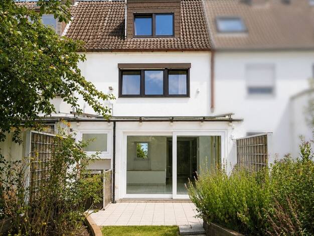 Reihenmittelhaus zum Kauf 299.500 € 5 Zimmer 98,1 m² 264 m² Grundstück Frillendorf Stadtbezirk I 45139