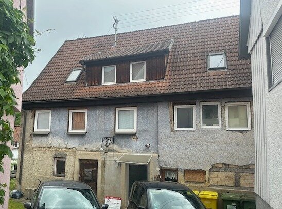 Einfamilienhaus zum Kauf 195.000 € 6 Zimmer 126,2 m²<br/>Wohnfläche 291 m²<br/>Grundstück ab sofort<br/>Verfügbarkeit Haiterbach Haiterbach 72221