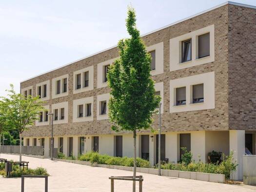 Wohnung zur Miete 1.317 € 3 Zimmer 119,8 m² 1. Geschoss frei ab sofort Kleekampsweg 39 Fallersleben Wolfsburg 38442