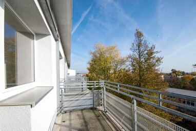 Wohnung zur Miete 350 € 3 Zimmer 64 m² 5. Geschoss Tschaikowskistraße 65 Wasserberg - Ost Freiberg 09599