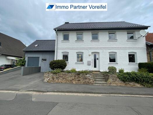 Doppelhaushälfte zum Kauf 299.000 € 5 Zimmer 137 m² 450 m² Grundstück Hohn Bad Münstereifel 53902
