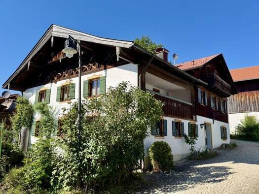 Haus zum Kauf 750.000 € 13 Zimmer 205,1 m² 419 m² Grundstück Bad Bayersoien Bad Bayersoien 82435