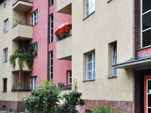 Wohnung zur Miete 783 € 1,5 Zimmer 48,9 m² frei ab sofort Ribbecker Straße 44 Friedrichsfelde Berlin 10315