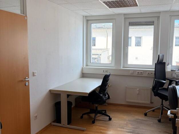 Bürofläche zur Miete provisionsfrei 200 € 4 m² Bürofläche Schroten St Johann Mitte 66121