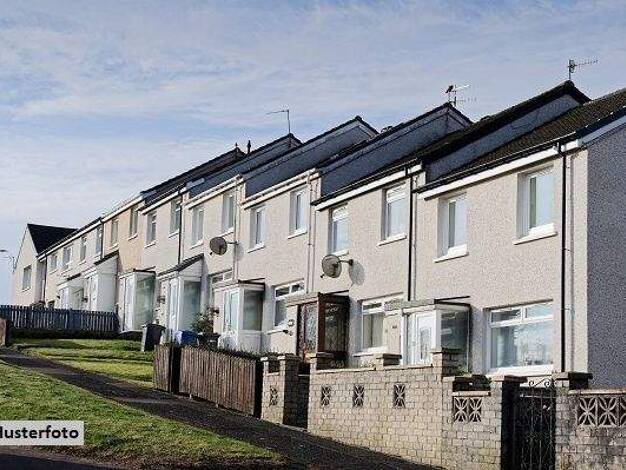 Einfamilienhaus zum Kauf 32.000 € 93 m² 81 m² Grundstück Bönstadt Niddatal 61194