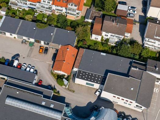 Haus zum Kauf 1.495.000 € 12 Zimmer 1.000 m² 1.433 m² Grundstück Aising Rosenheim 83026