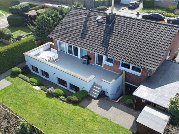 Einfamilienhaus zum Kauf provisionsfrei 689.500 € 9 Zimmer 154 m² 523 m² Grundstück frei ab 09.11.2026 Weimarer Straße 61 Sechtem Bornheim 53332