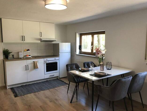 Wohnung zur Miete 360 € 1 Zimmer 30 m² Am Mittelbach 8 Ratshausen 72365