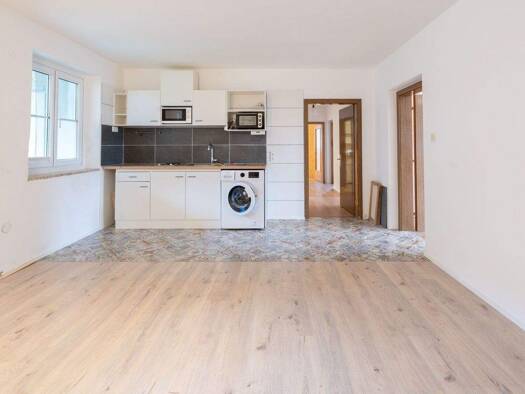 Büro zur Miete 454 € 3 Zimmer 100 m² Bürofläche Dietach 4407