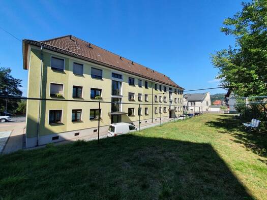 Wohnung zur Miete 513 € 4 Zimmer 73,4 m² 1. Geschoss frei ab 20.11.2026 Schleusinger Straße 29 Suhl Suhl 98527