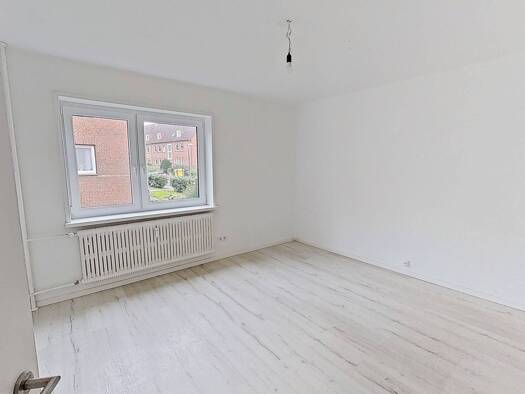 Wohnung zur Miete 535 € 2,5 Zimmer 55,6 m² EG frei ab 15.11.2026 Pillauer Straße 5 Herrentor Emden 26725
