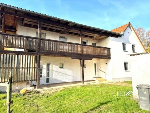 Mehrfamilienhaus zum Kauf 295.000 € 3 Zimmer 200 m² 759 m² Grundstück Straubing 94315