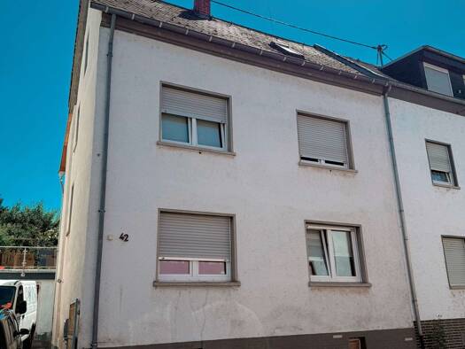 Reihenmittelhaus zum Kauf 219.000 € 5 Zimmer 120 m² 337 m² Grundstück Kärlich Mülheim-Kärlich 56218