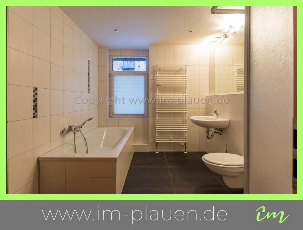 Wohnung zur Miete 310 € 2 Zimmer 55,9 m²<br/>Wohnfläche 3.<br/>Geschoss ab sofort<br/>Verfügbarkeit Hainstraße 14 Bärenstein Plauen 08523