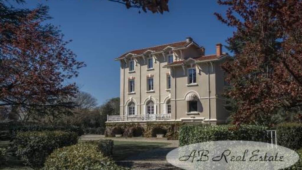 Schloss zum Kauf 1.400.000 € 11 Zimmer 455 m² 12.424 m² Grundstück Centre Ville Carcassonne 11000
