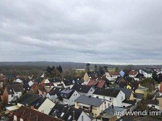 Wohnung zum Kauf 319.000 € 4 Zimmer 99,1 m² 7. Geschoss Langenselbold 63505