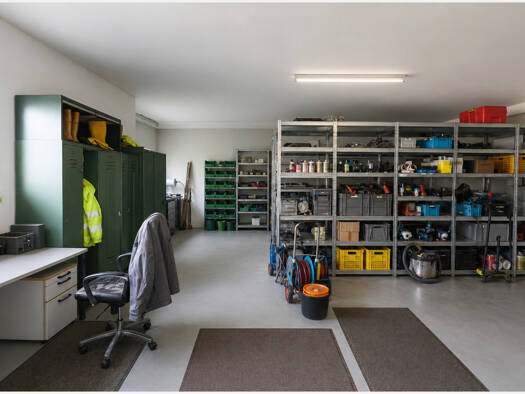 Bürofläche zum Kauf 590.000 € 7 Zimmer 136,9 m² Bürofläche Langsdorf Lich 35423