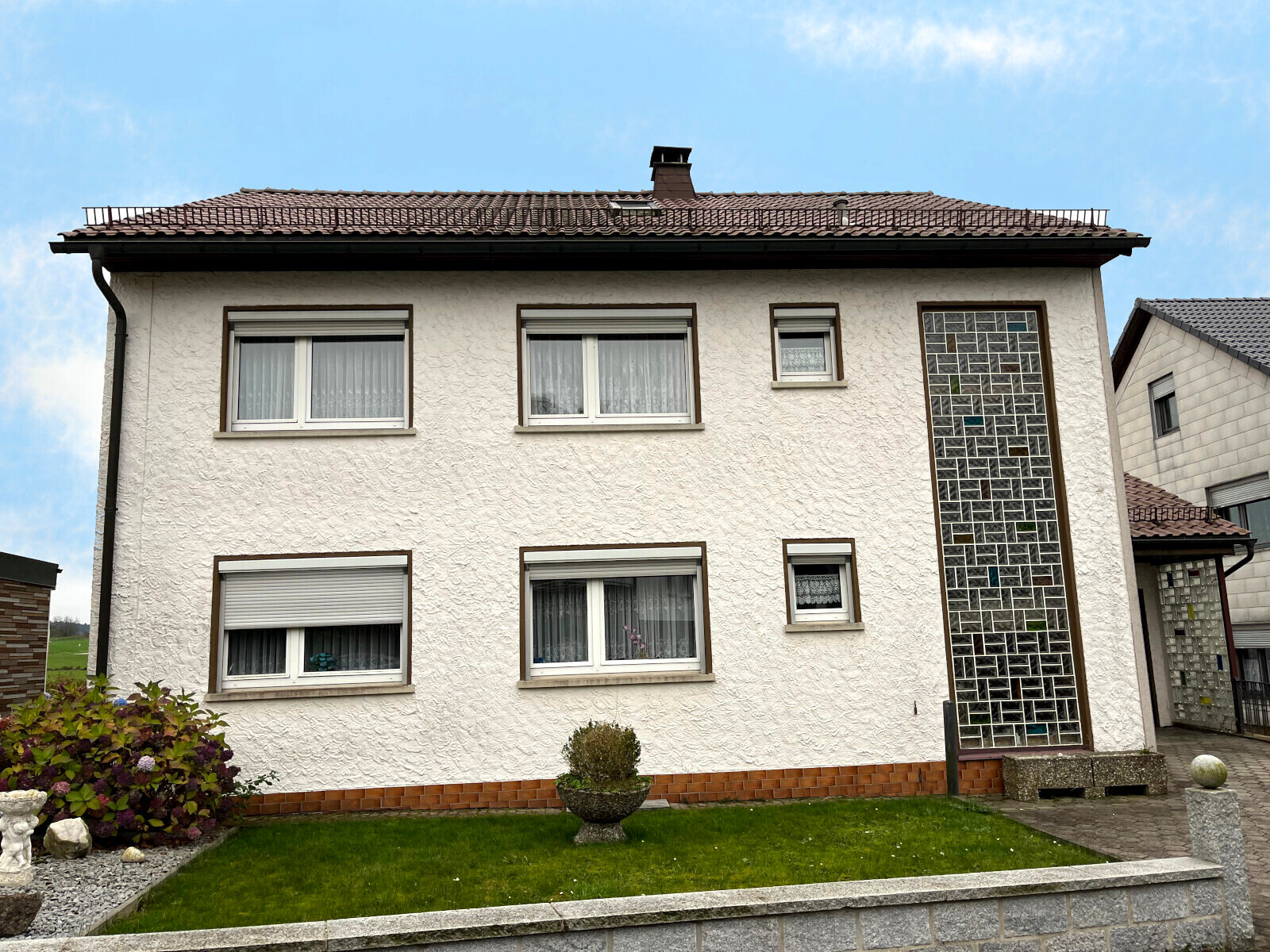 Mehrfamilienhaus zum Kauf 149.000 € 6 Zimmer 164,9 m²<br/>Wohnfläche 620 m²<br/>Grundstück Marktleugast Marktleugast 95352