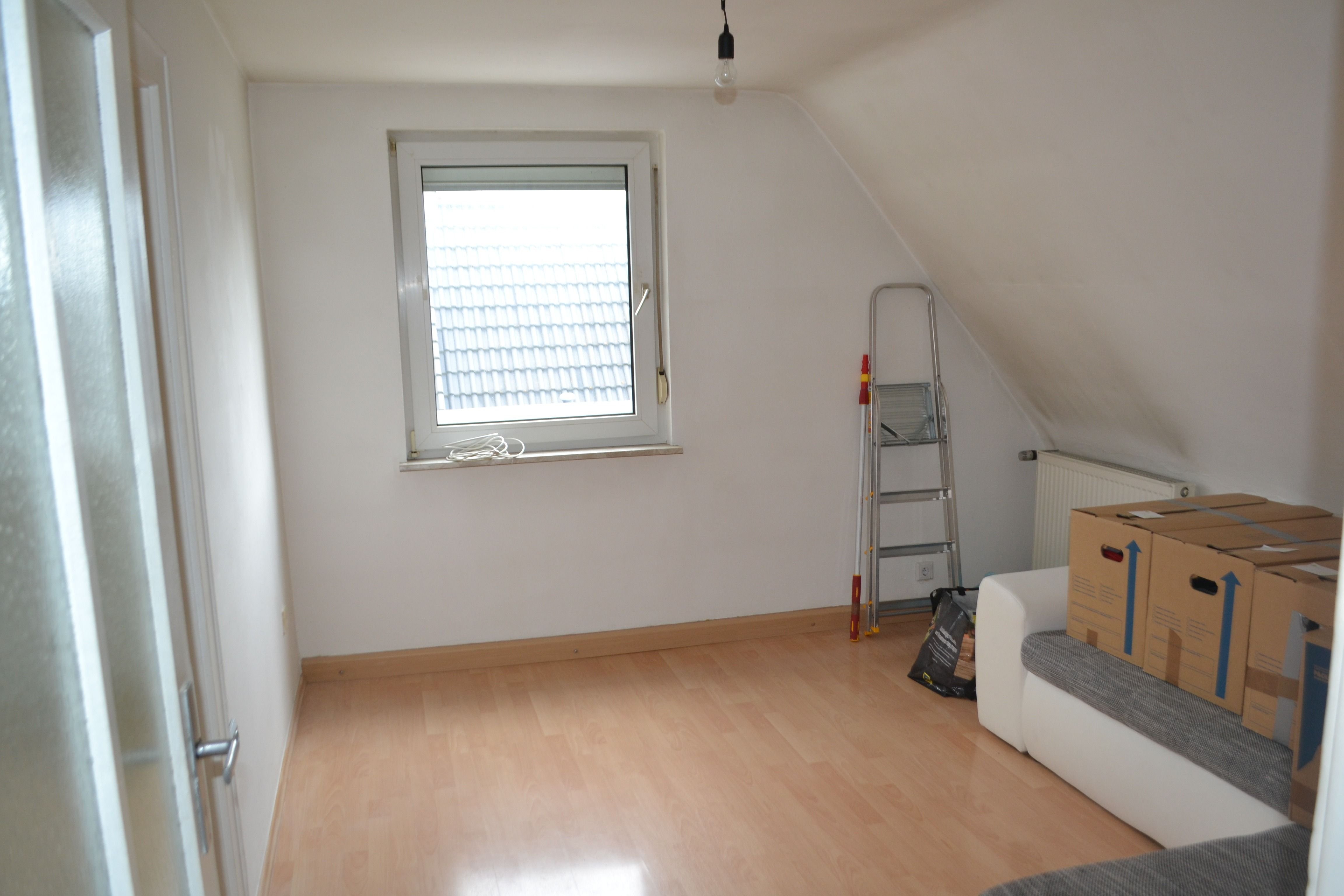 Wohnung zur Miete 425 € 2 Zimmer 37 m²<br/>Wohnfläche 2.<br/>Geschoss Nürnberg 90475