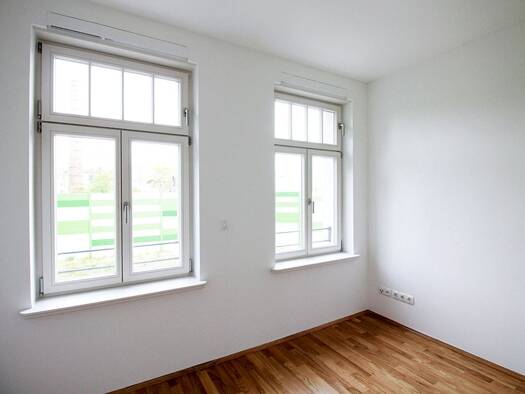 Wohnung zum Kauf 214.999 € 3 Zimmer 64 m² EG Thonberger Str. 1-2 Reudnitz-Thonberg Leipzig 04317