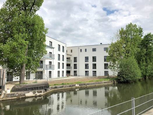 Pflegeheim zum Kauf als Kapitalanlage geeignet 580.000 € 1 Zimmer 133,2 m² 3.016 m² Grundstück Aichach 86551