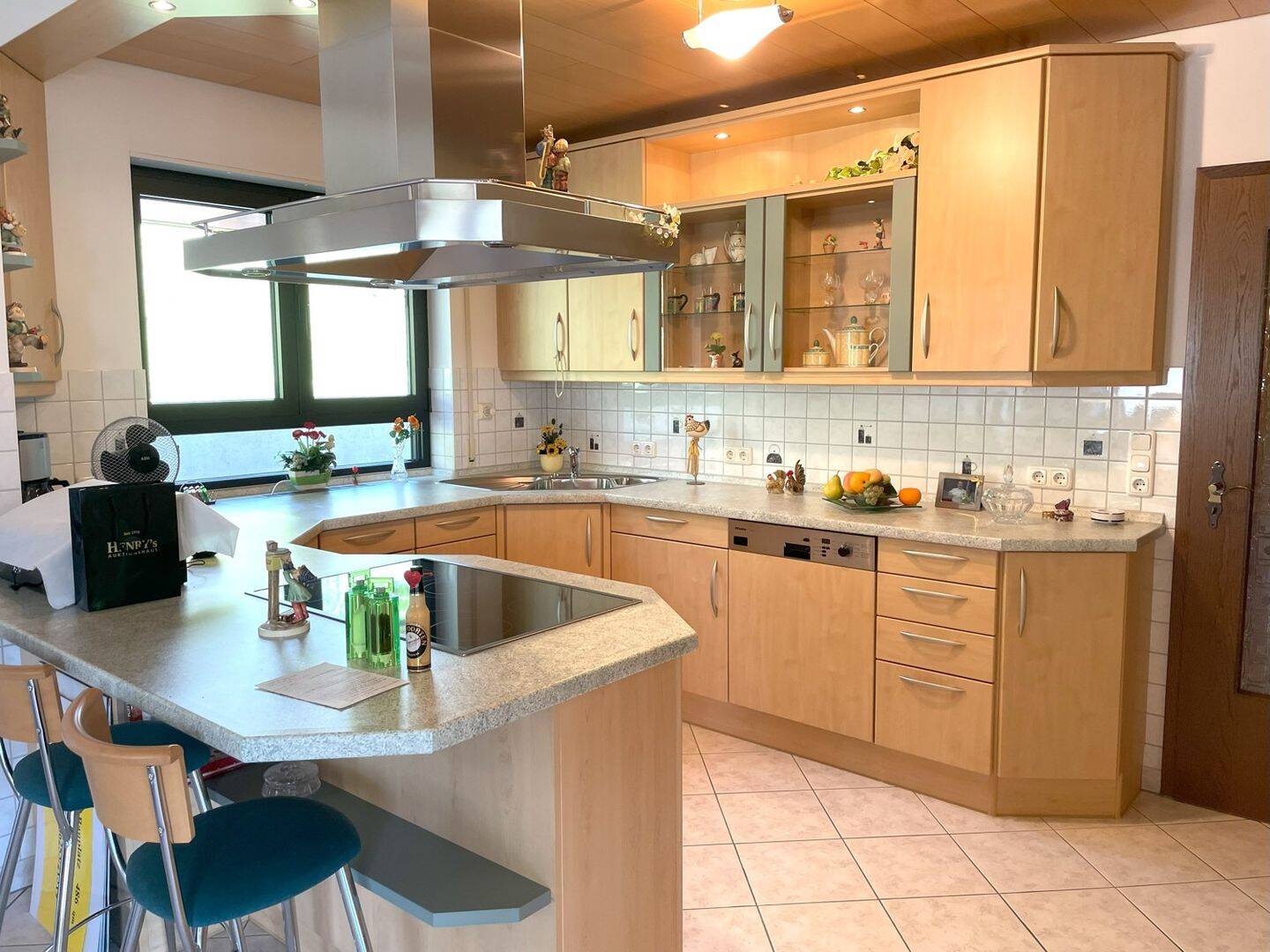 Property thumbnail 3